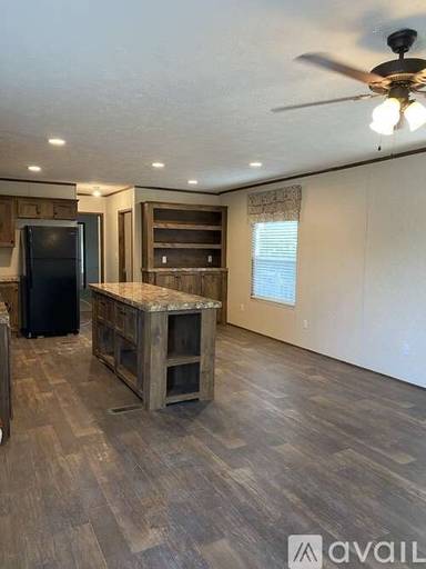 Main picture of 18470 River Bend Rd