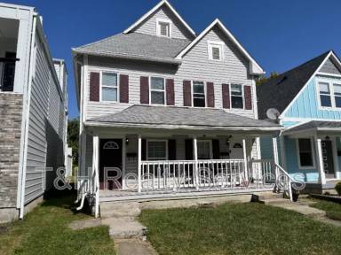 Main picture of 2114 Woodlawn Ave