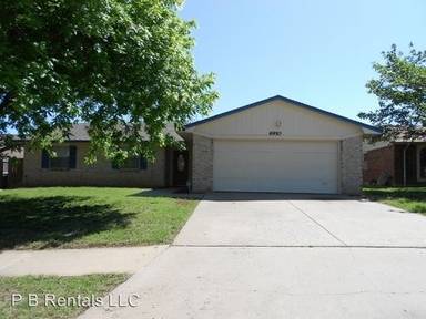 Main picture of 6910 SW Bainbridge Ave