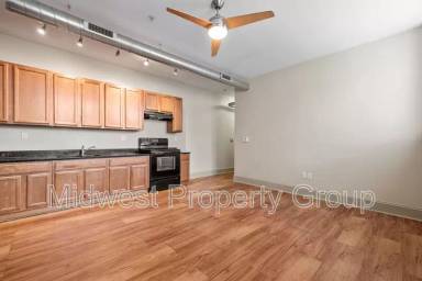 Main picture of 4244 Chouteau Ave