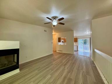 Main picture of 117 E Saint Clair Ave