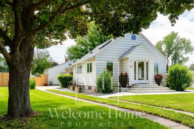 Main picture of 521 Ankeny St