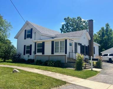 Main picture of 519 Whelan St