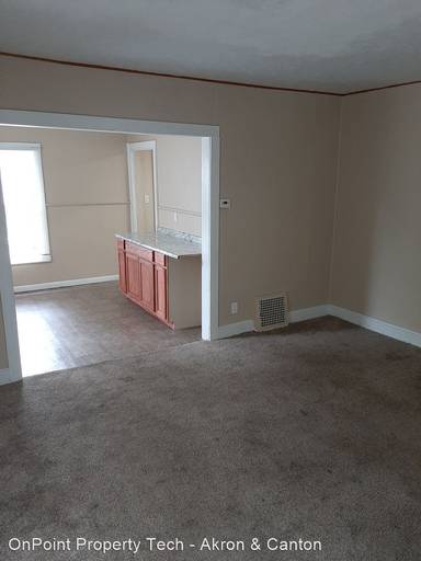 Main picture of 755 Wing St