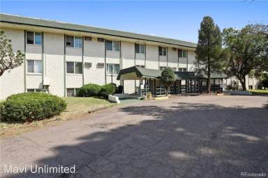 Main picture of Country Club Villas Condominiums