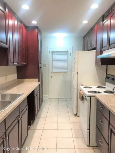 Main picture of 1541 Marcia Dr
