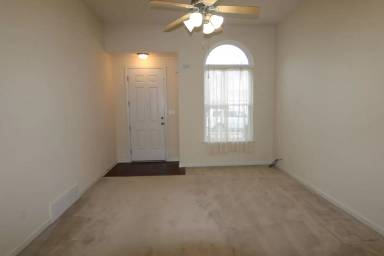 Main picture of 8579 Napoli Dr