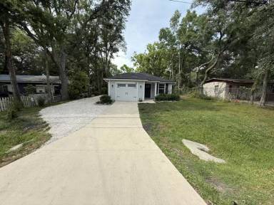 Main picture of 4649 Suray Ave