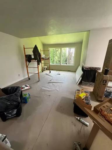 Main picture of 1094 46th Pl SE
