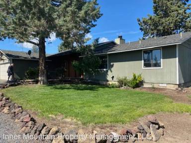 Main picture of 60101 Sweetgrass Ln