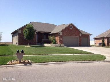 Main picture of 13013 E Cherry Creek St