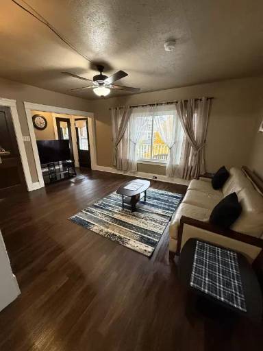 Main picture of 1284 Brockley Ave