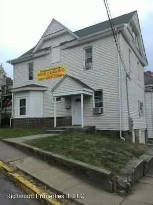 Main picture of 450 Dallas St