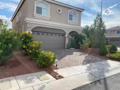 Main picture of 5997 Azzura Palms Ave