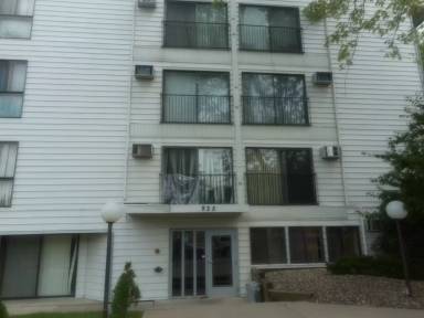 Main picture of 925 30th Ave S