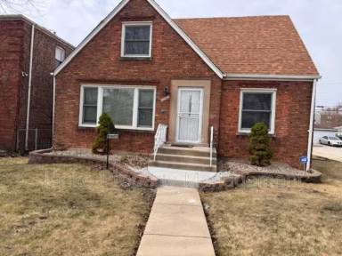 Main picture of 10800 S Green St