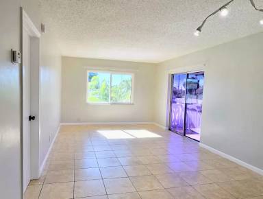 Main picture of 3300 NE 10th Ter