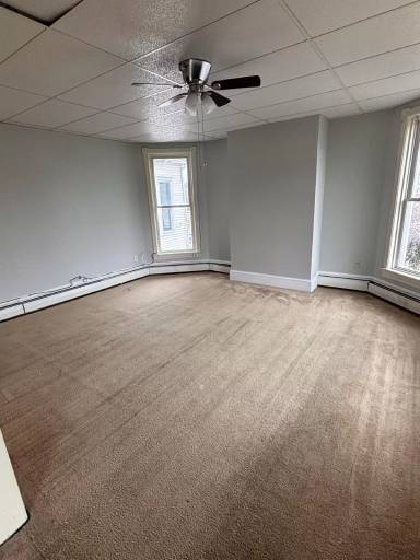 Main picture of 2 N Maple Ave