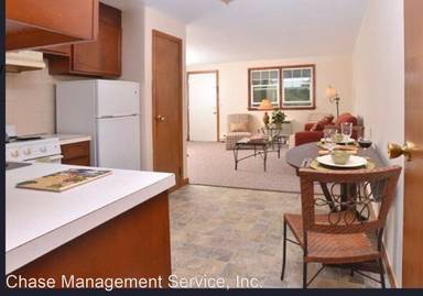 Main picture of 1139 Thorndike St