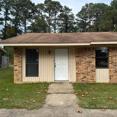 Main picture of 3104 Courtney Ave