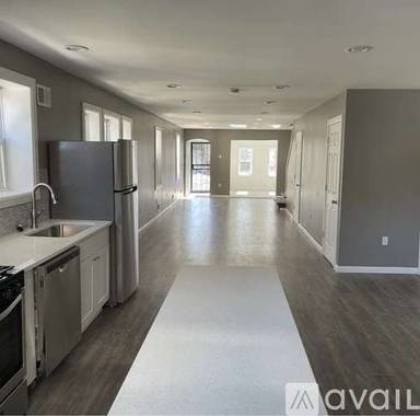Main picture of 1115 W Duncannon Ave