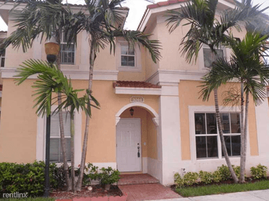 Main picture of 3044 SW 129th Ave