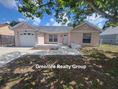 Main picture of 8224 Autumn Oak Ave