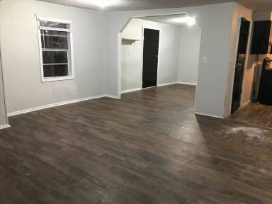 Main picture of 405 W Mimosa Dr