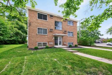 Main picture of 6140 Ridge Ave
