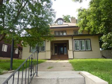 Main picture of 814 W 4th St