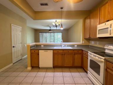 Main picture of 5025 Hawkstone Dr