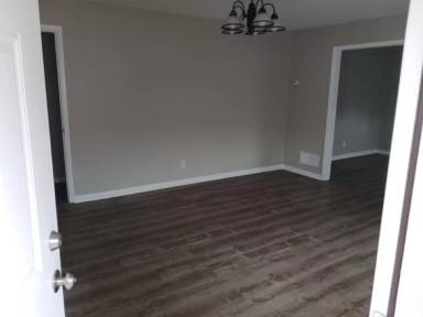 Main picture of 529 North Ave