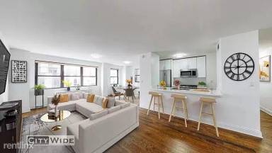 Main picture of 400 E 89th St Apartments