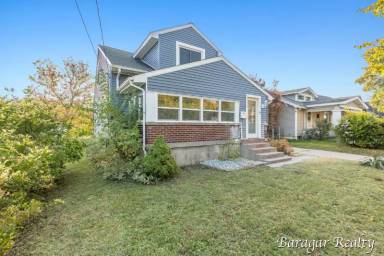 Main picture of 1234 Diamond Ave NE