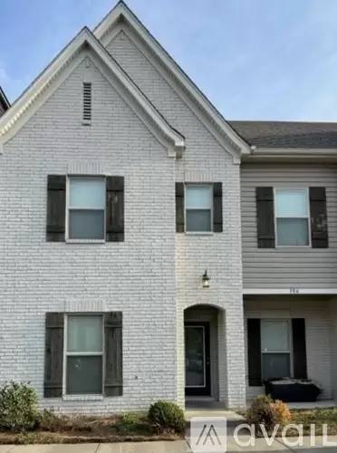 Main picture of Robbins Cir