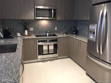 Main picture of 5350 Park at Downtown Doral