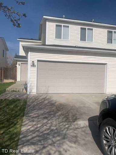 Main picture of SouthPark Townhome