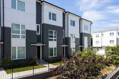 Main picture of 839 Vibe Pl