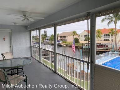 Main picture of 4563 SE 5th Pl