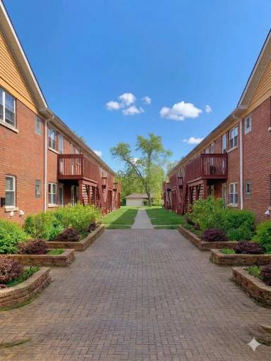 Main picture of Palatine Park Apartments