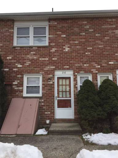 Main picture of 43 Hiltbrand Rd