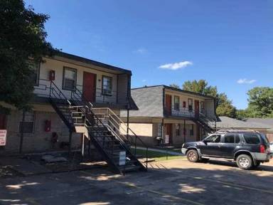 Main picture of 2614 S 57th St