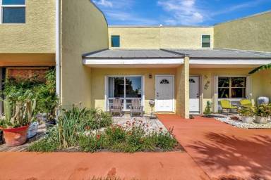 Main picture of 2707 N Highway A1A