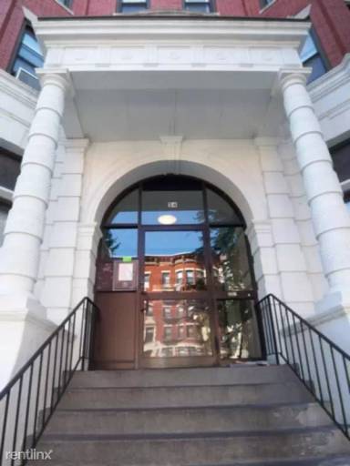 Main picture of 54 Westland Ave