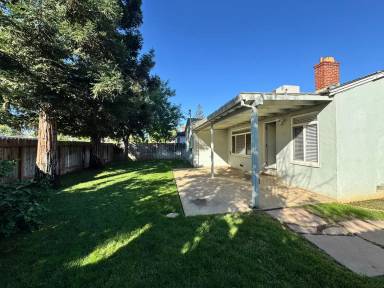 Main picture of 4112 43rd Ave