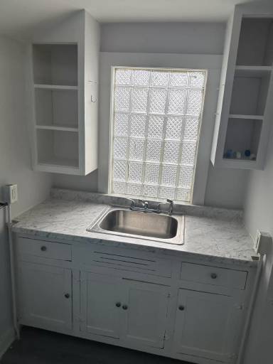 Main picture of 412 N William St