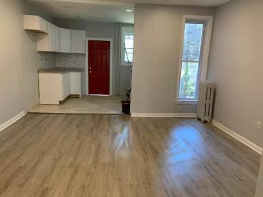 Main picture of 5640 Broomall St