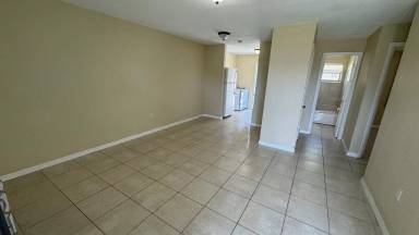 Main picture of 2238 Washington St NE