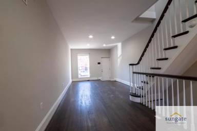 Main picture of 105 N Potomac St
