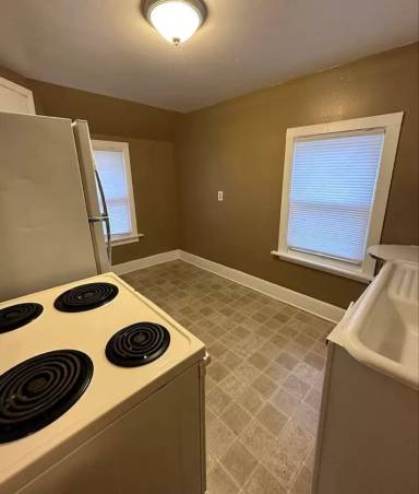 Main picture of 201 Wisconsin St